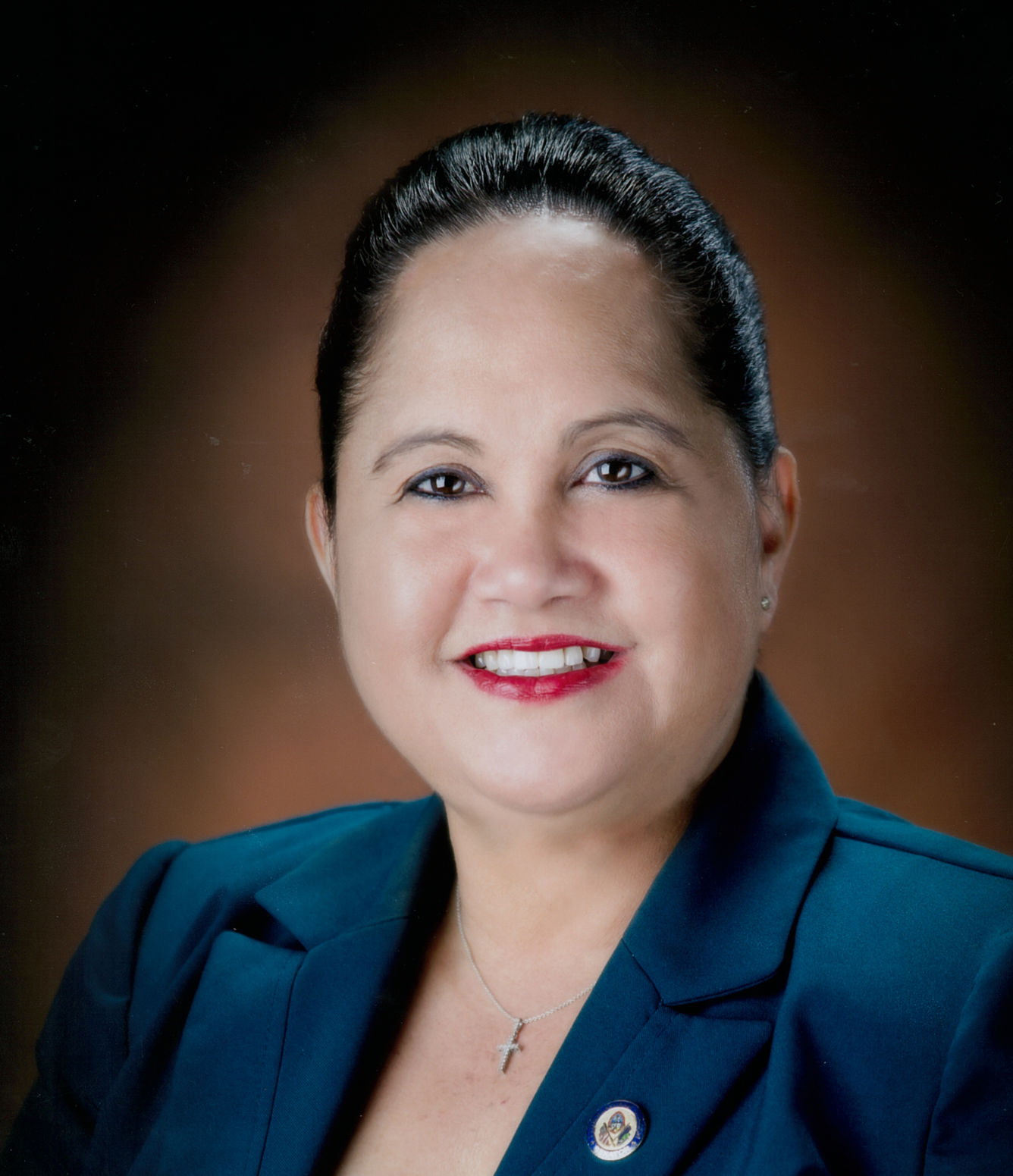 Tina Muna Barnes